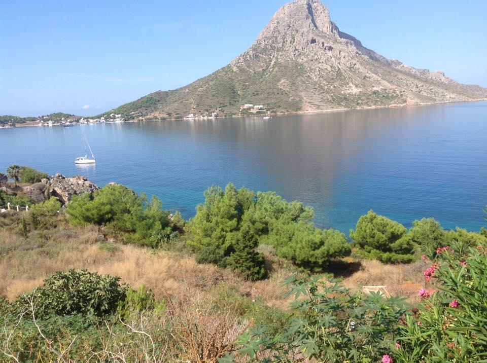 Avra * Masouri